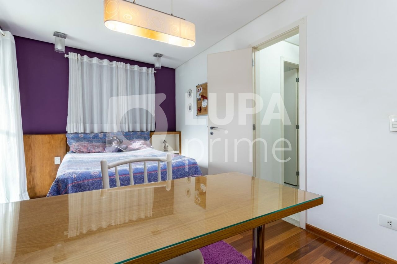 Casa à venda com 4 quartos, 390m² - Foto 19