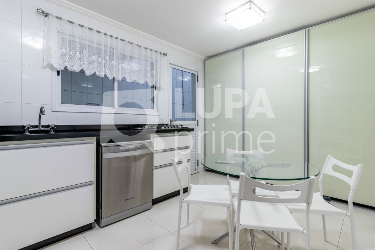 Casa à venda com 4 quartos, 390m² - Foto 15