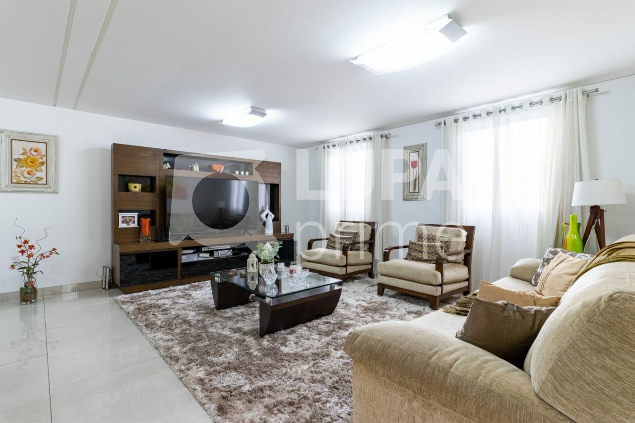 Casa à venda com 4 quartos, 390m² - Foto 9