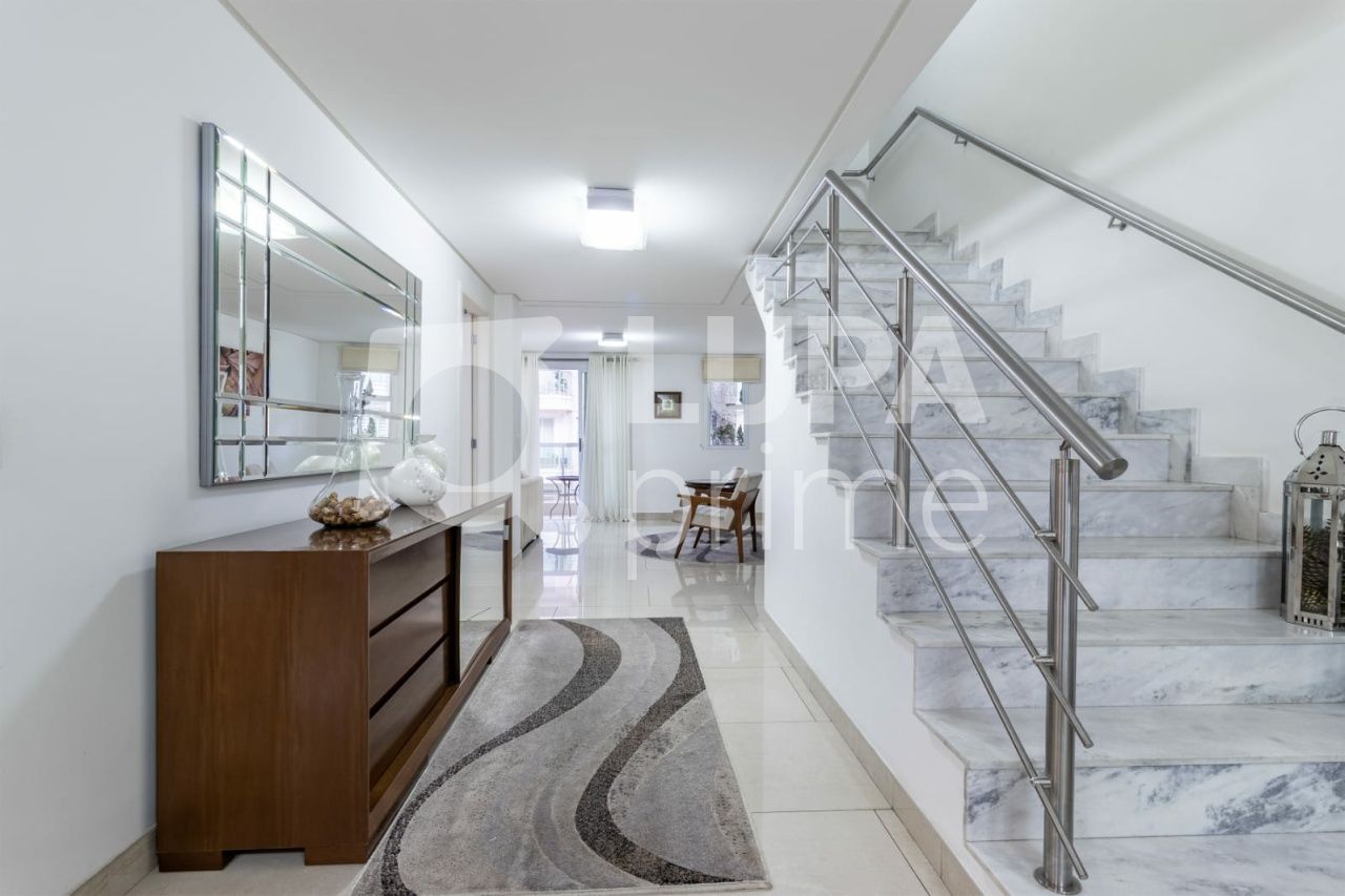 Casa à venda com 4 quartos, 390m² - Foto 12