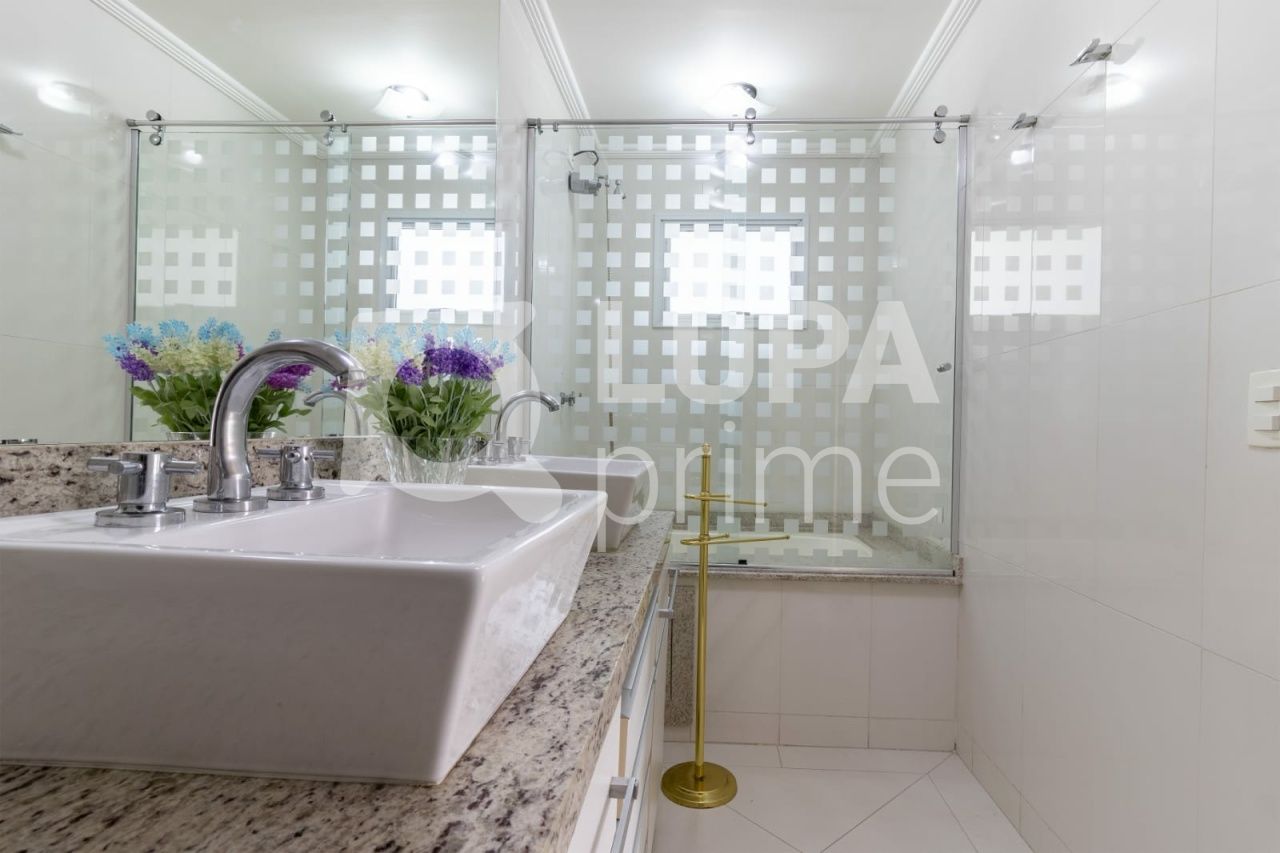 Casa à venda com 4 quartos, 390m² - Foto 33