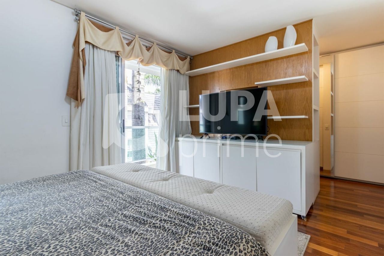 Casa à venda com 4 quartos, 390m² - Foto 30