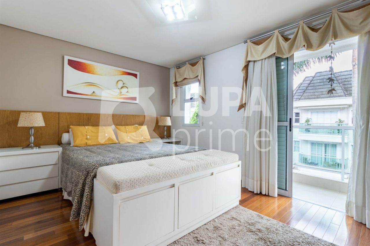 Casa à venda com 4 quartos, 390m² - Foto 23