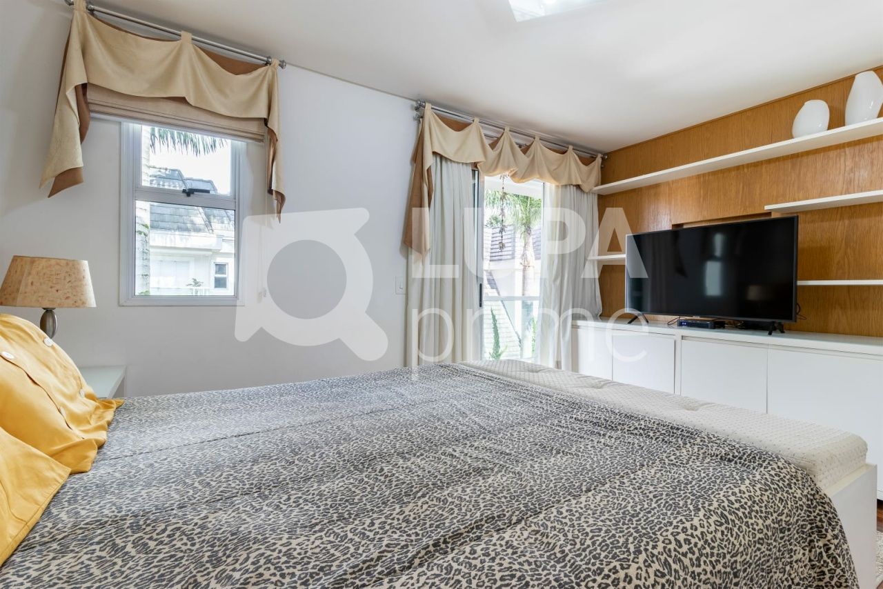 Casa à venda com 4 quartos, 390m² - Foto 29