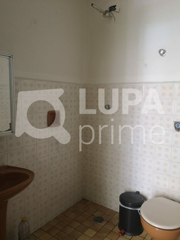 casa-terrea-locacao-sao-paulo-vila-amalia-3dormitorios-1suite-3vagas-270m2-LS42237