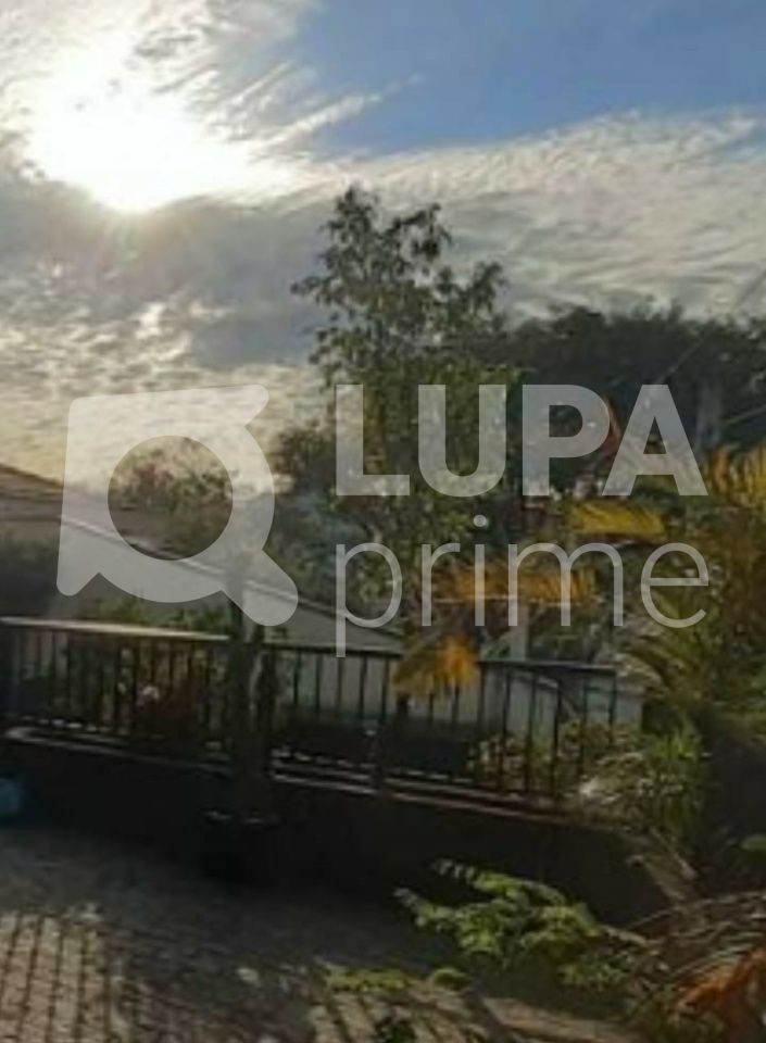 sobrado-venda-sao-paulo-agua-fria-3dormitorios-1suite-2vagas-280m2-LS42320