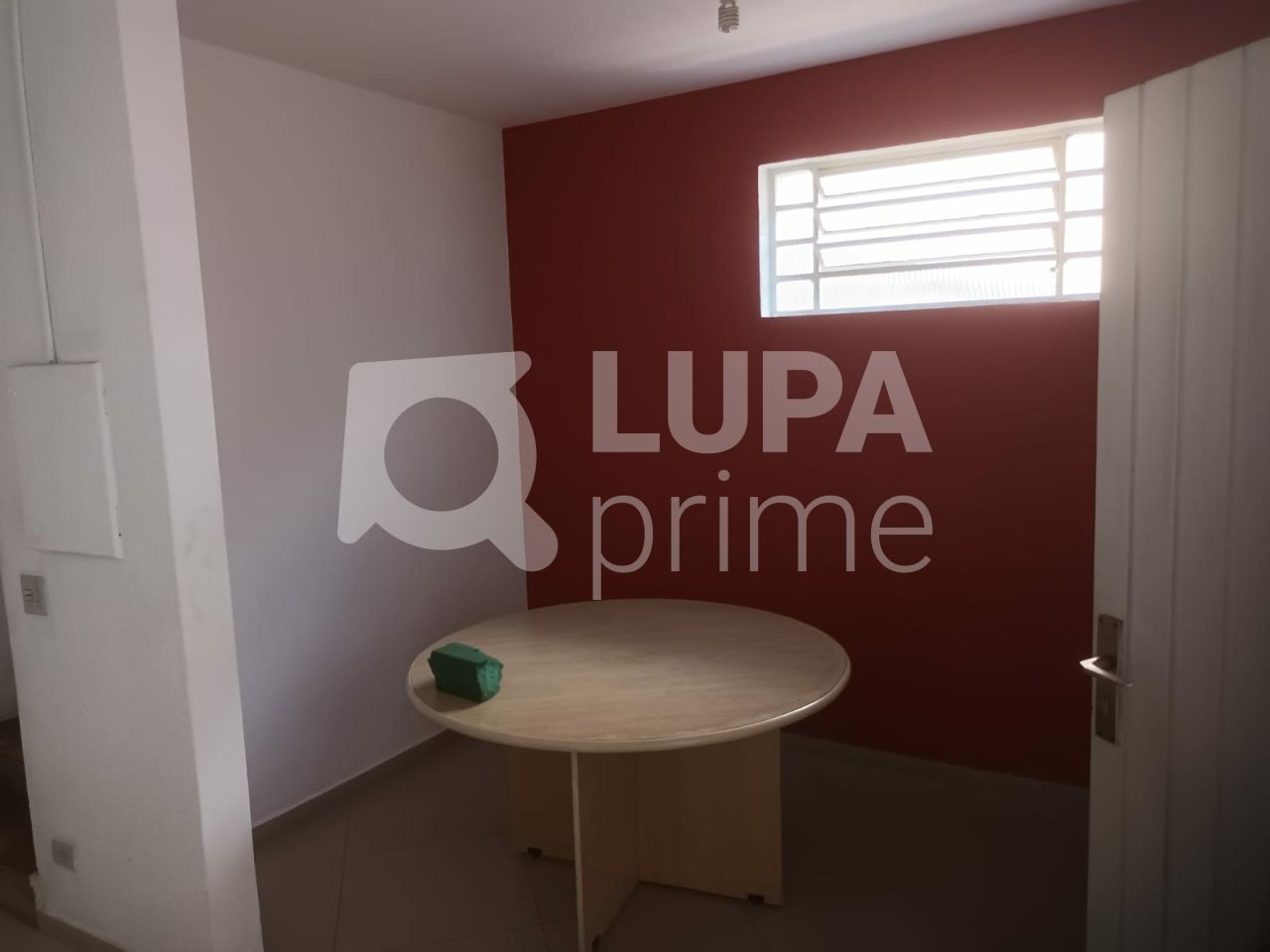 casa-comercial-locacao-sao-paulo-agua-fria-10vagas-440m2-LS42396