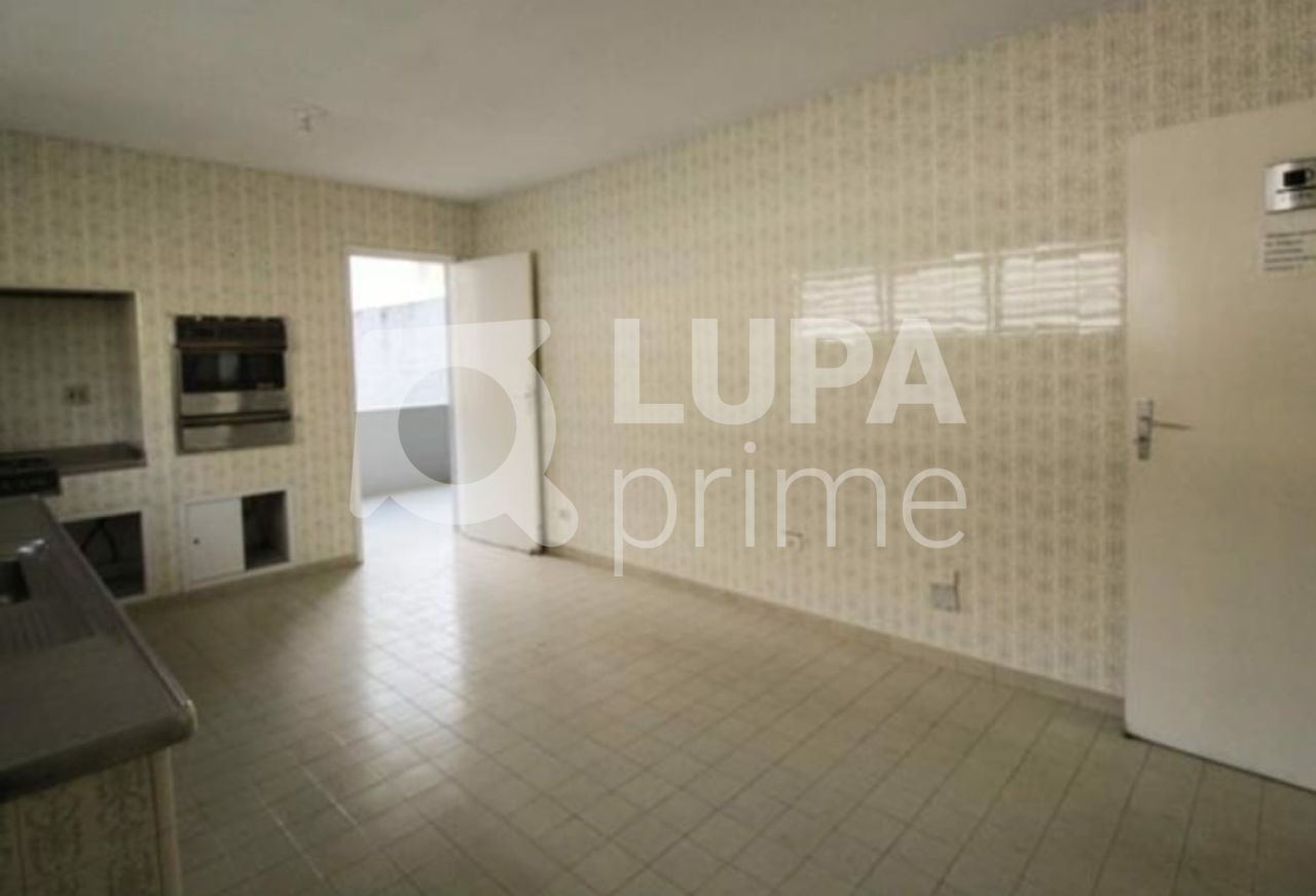 casa-comercial-locacao-sao-paulo-agua-fria-10vagas-440m2-LS42396