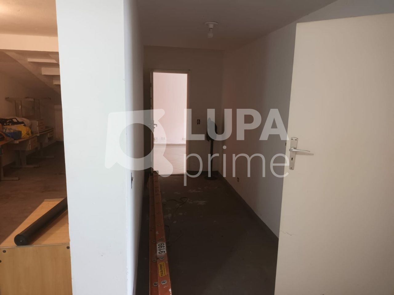 casa-comercial-locacao-sao-paulo-agua-fria-10vagas-440m2-LS42396