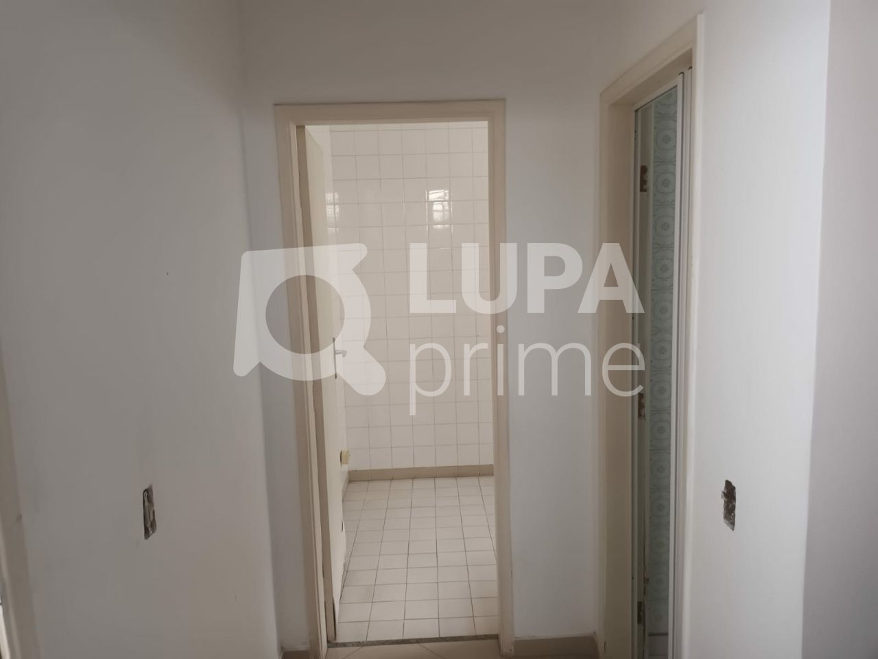 casa-comercial-locacao-sao-paulo-agua-fria-10vagas-440m2-LS42396