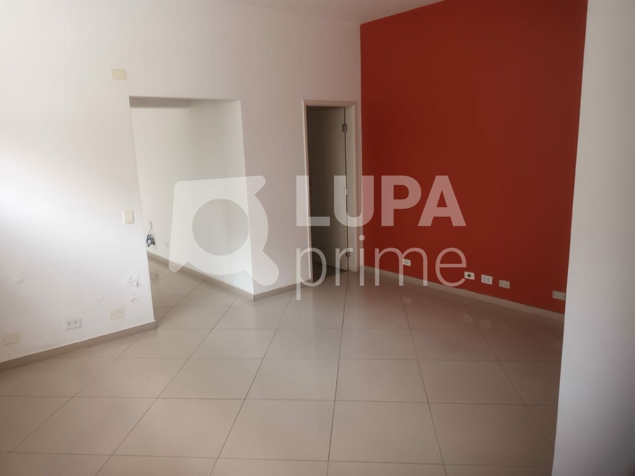 casa-comercial-locacao-sao-paulo-agua-fria-10vagas-440m2-LS42396