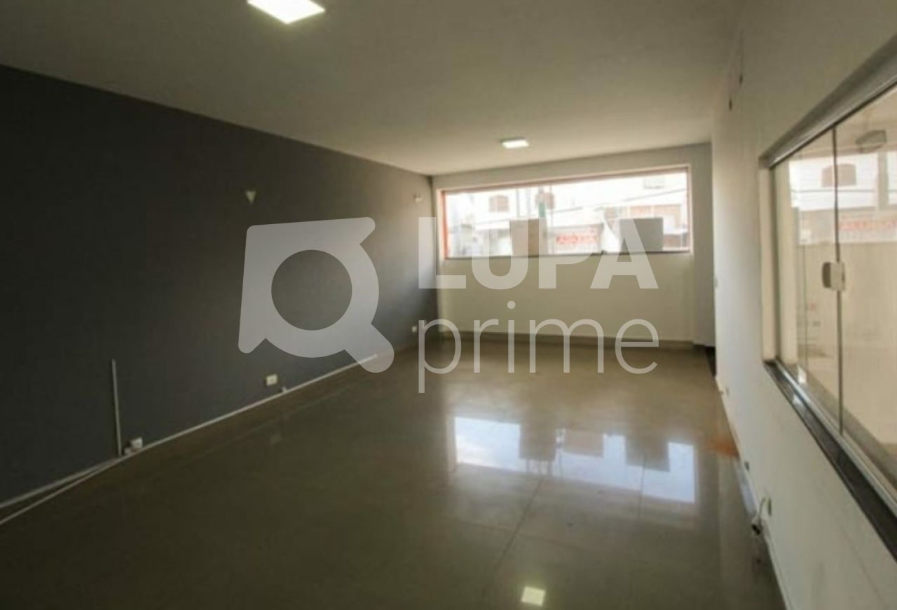 casa-comercial-locacao-sao-paulo-agua-fria-10vagas-440m2-LS42396