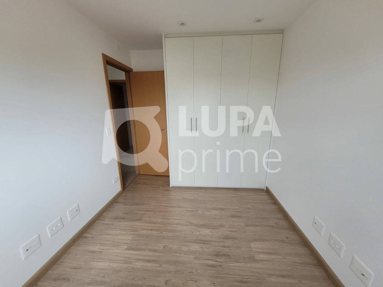 apartamento-locacao-sao-paulo-vila-pauliceia-3dormitorios-1suite-2vagas-120m2-LS42473