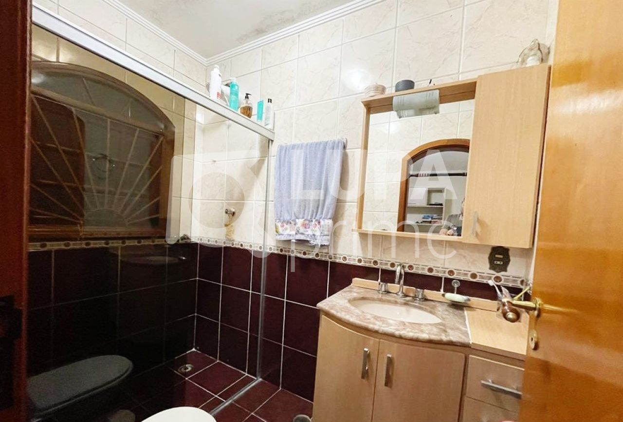 sobrado-venda-sao-paulo-agua-fria-3dormitorios-3suites-3vagas-200m2-LS42475