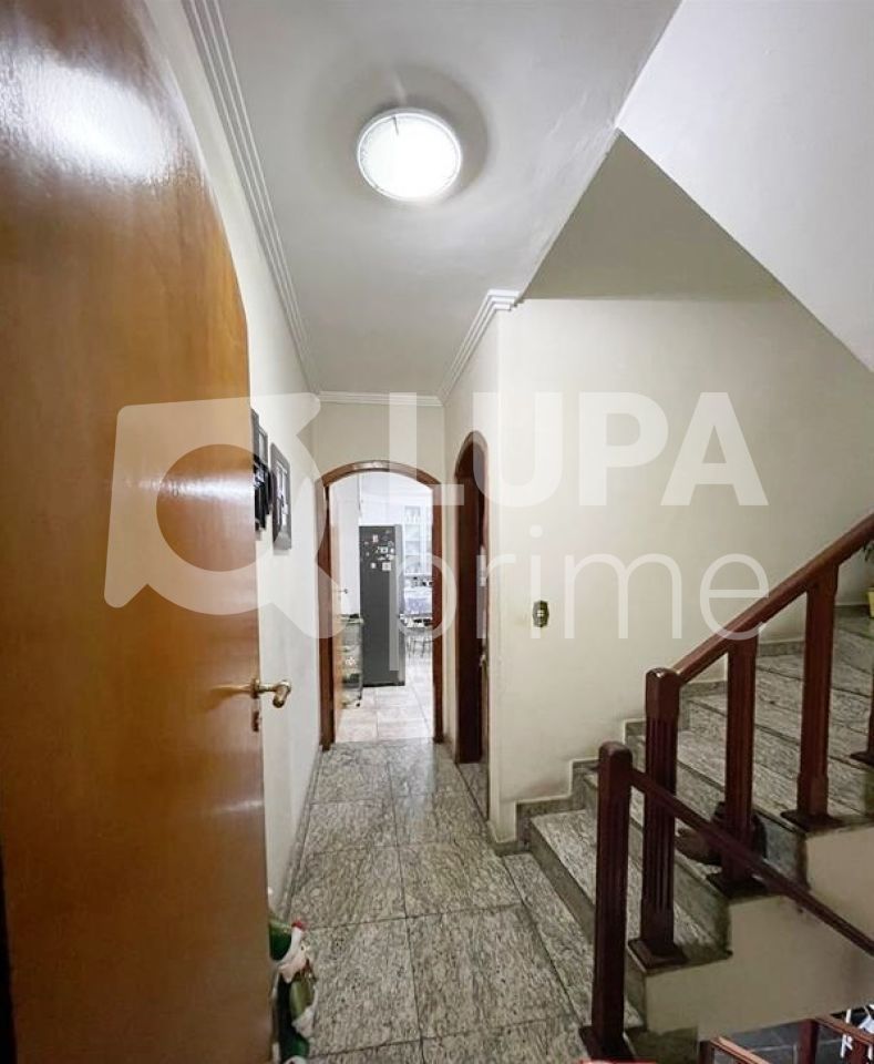 sobrado-venda-sao-paulo-agua-fria-3dormitorios-3suites-3vagas-200m2-LS42475