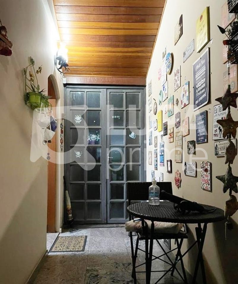 sobrado-venda-sao-paulo-agua-fria-3dormitorios-3suites-3vagas-200m2-LS42475