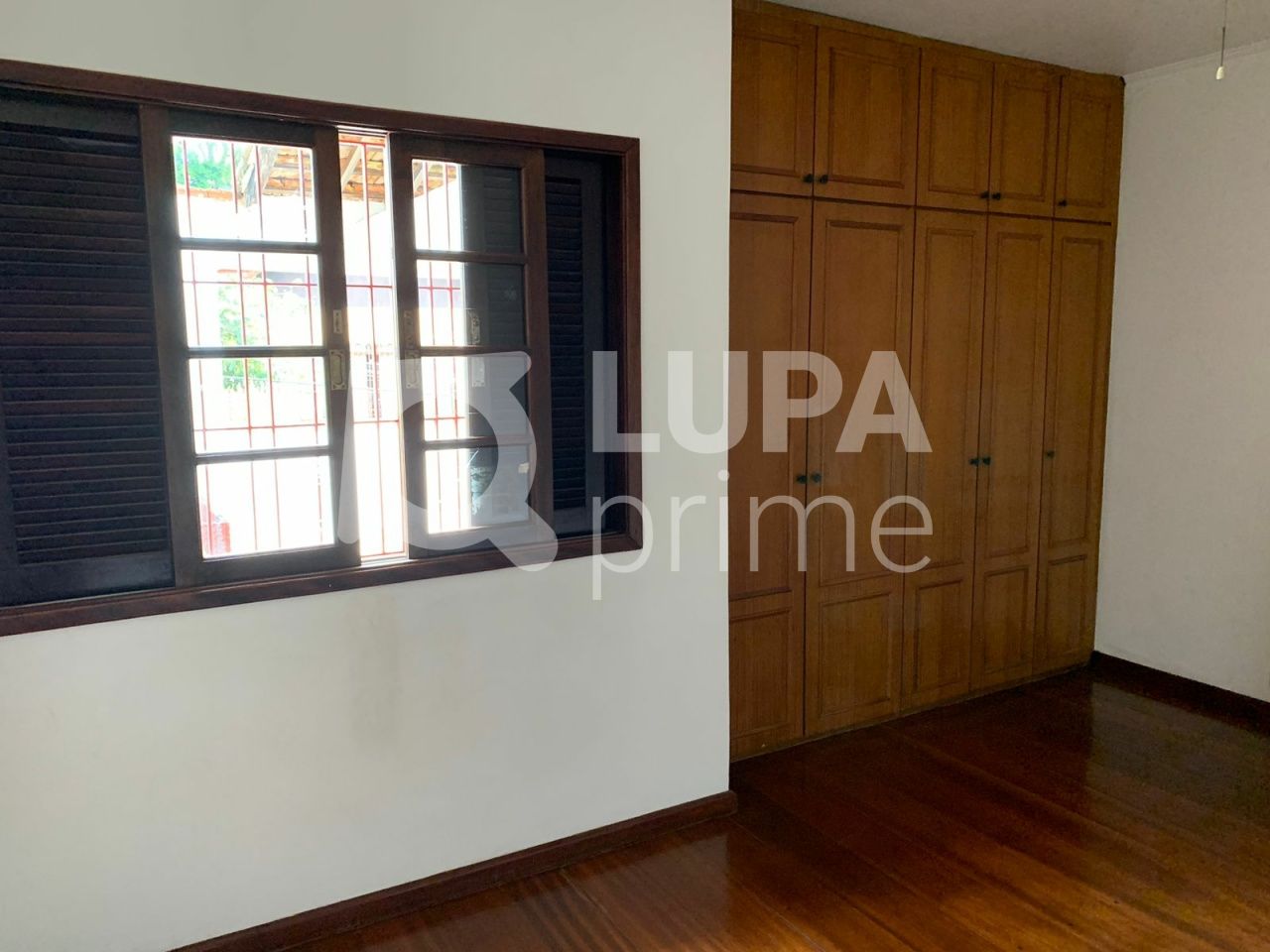 sobrado-venda-sao-paulo-tucuruvi-4dormitorios-3suites-2vagas-180m2-LS42574