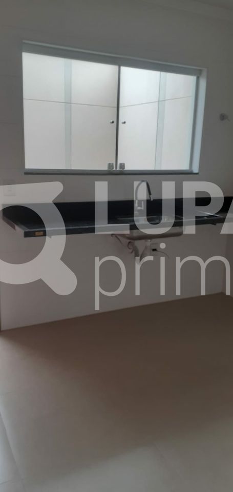 sobrado-venda-sao-paulo-vila-mazzei-3dormitorios-1suite-2vagas-100m2-LS42638