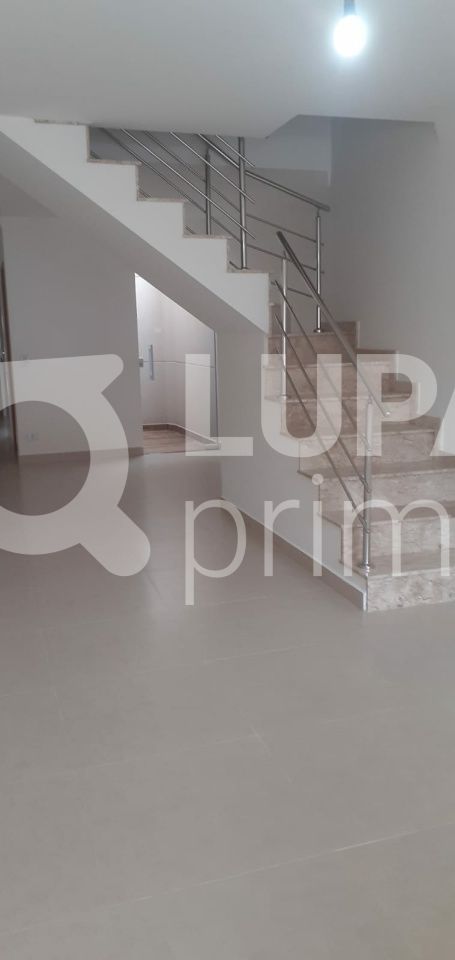 sobrado-venda-sao-paulo-vila-mazzei-3dormitorios-1suite-2vagas-100m2-LS42638