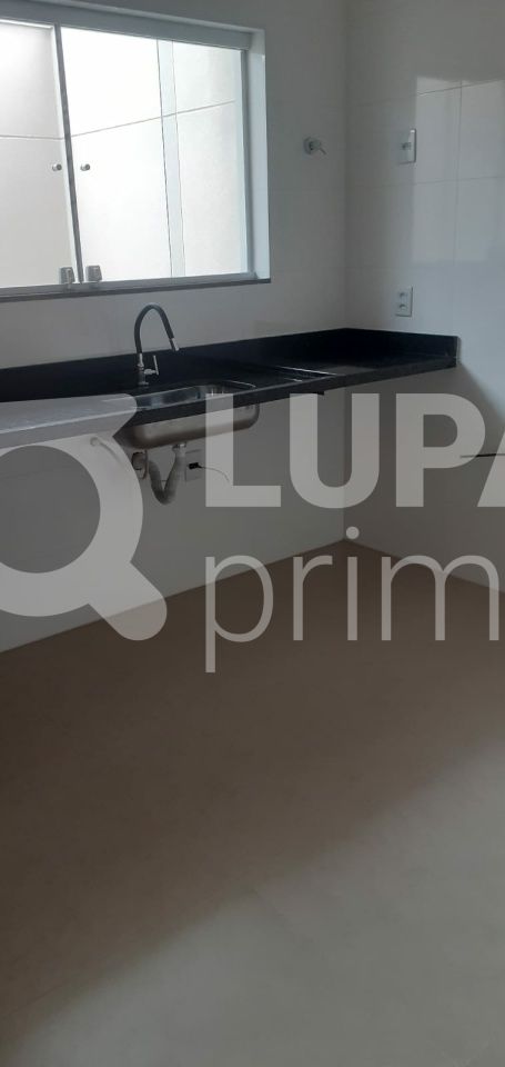 sobrado-venda-sao-paulo-vila-mazzei-3dormitorios-1suite-2vagas-100m2-LS42638