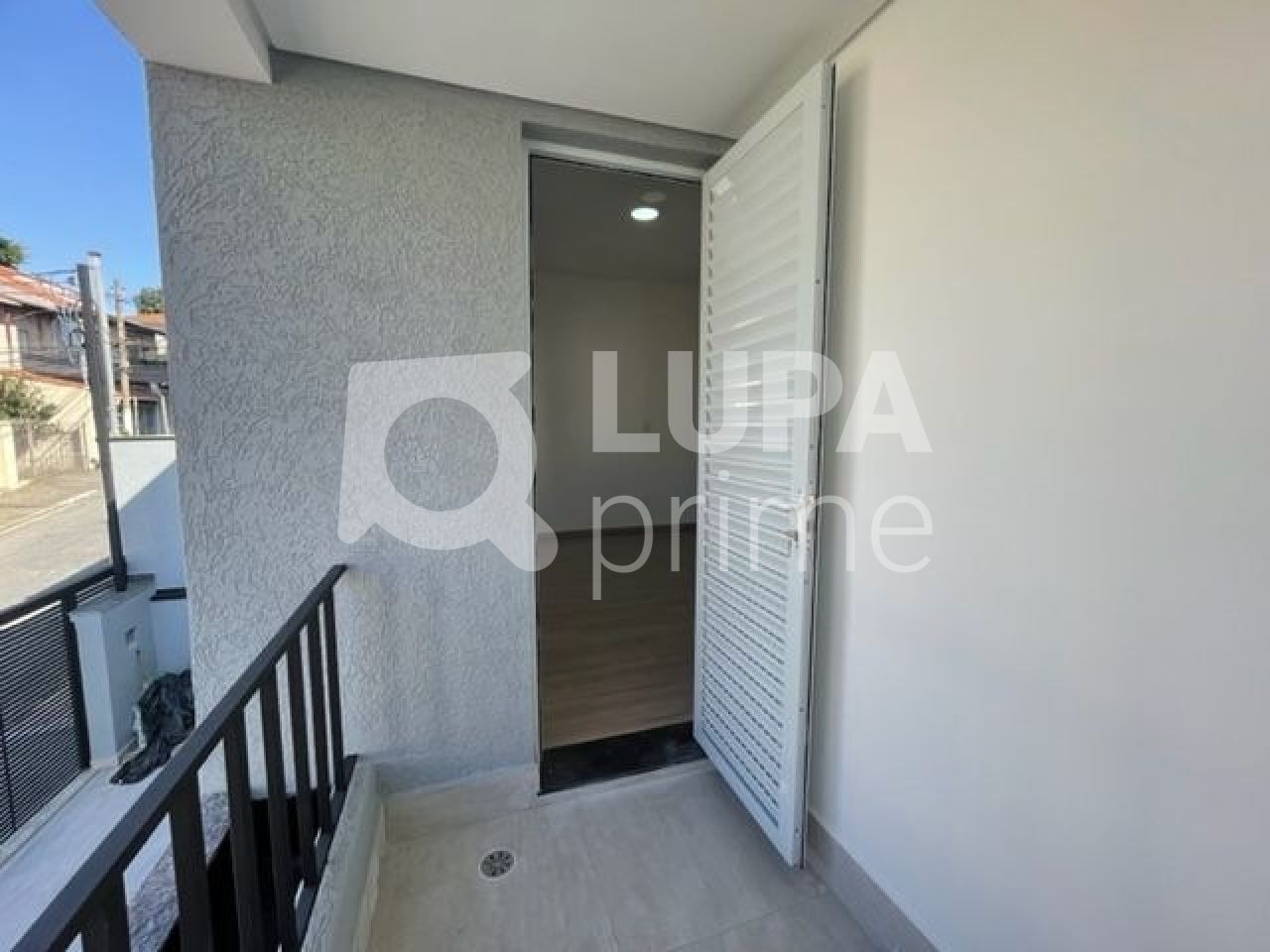 sobrado-venda-sao-paulo-vila-pauliceia-4dormitorios-3suites-4vagas-200m2-LS42654