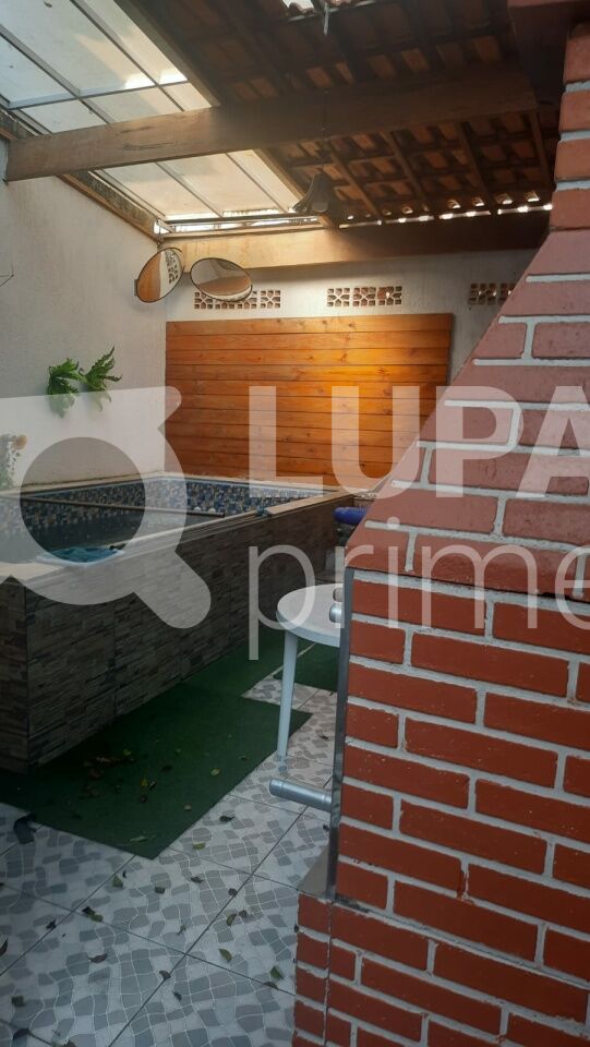 sobrado-venda-sao-paulo-jardim-virginia-bianca-3dormitorios-1suite-2vagas-180m2-LS42665