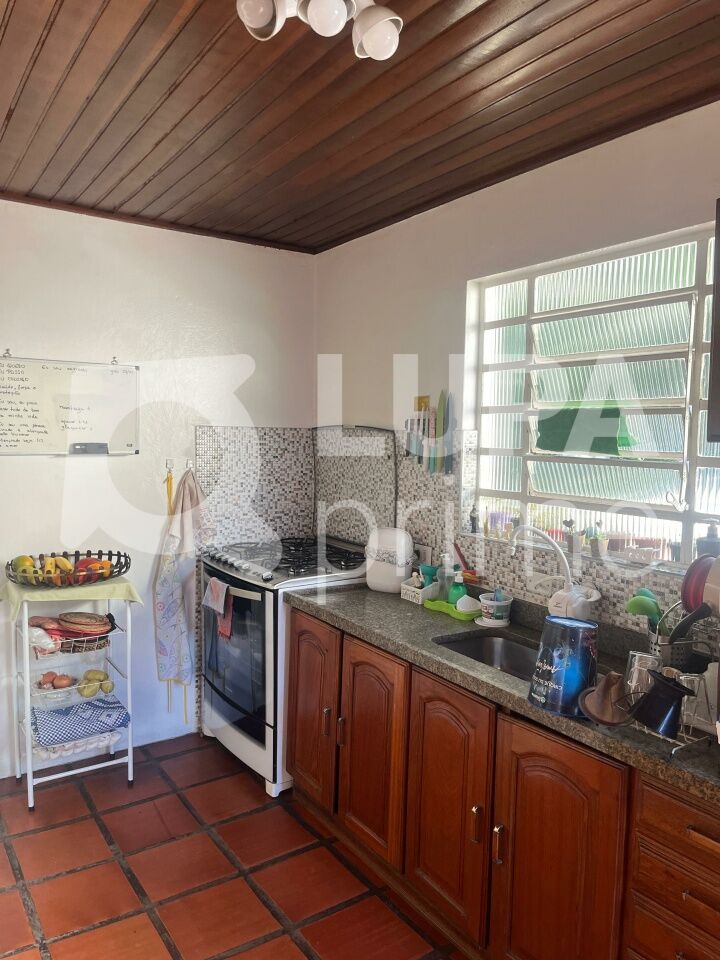 casa-terrea-venda-sao-paulo-vila-romero-3dormitorios-2suites-4vagas-238m2-LS42676