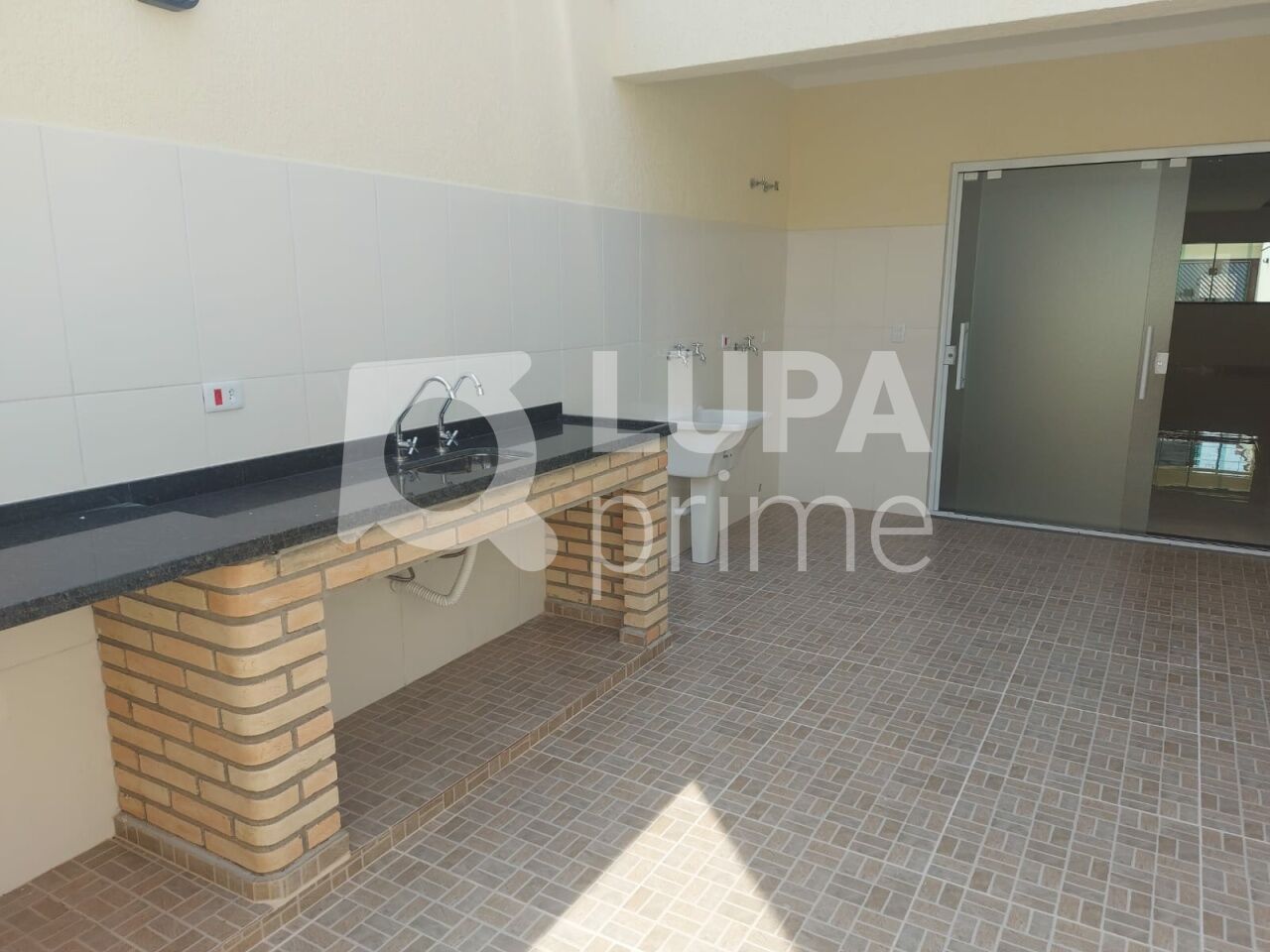 sobrado-venda-sao-paulo-vila-medeiros-3dormitorios-3suites-2vagas-145m2-LS42781
