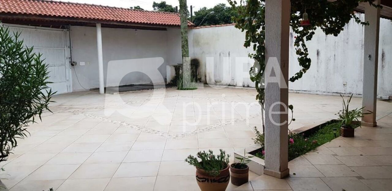 Casa, 3 quartos, 400 m² - Foto 2