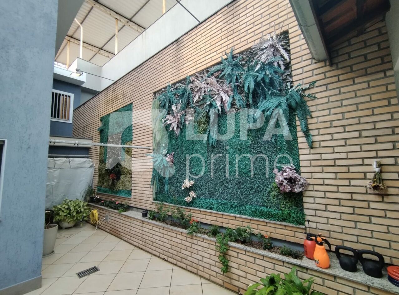 sobrado-venda-sao-paulo-agua-fria-2dormitorios-1suite-2vagas-201m2-LS42831