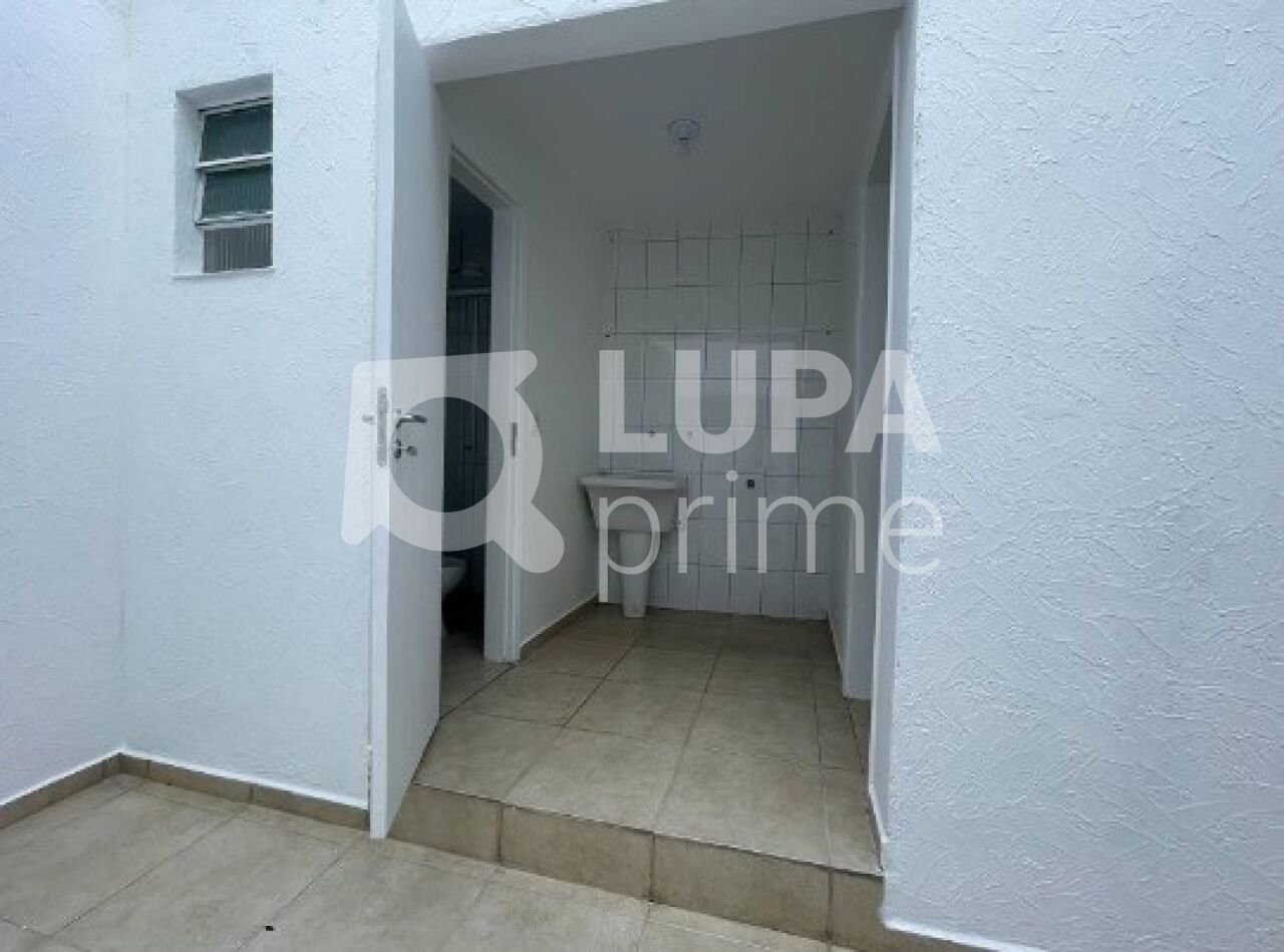 sobrado-venda-sao-paulo-santa-teresinha-2dormitorios-2vagas-136m2-LS42843