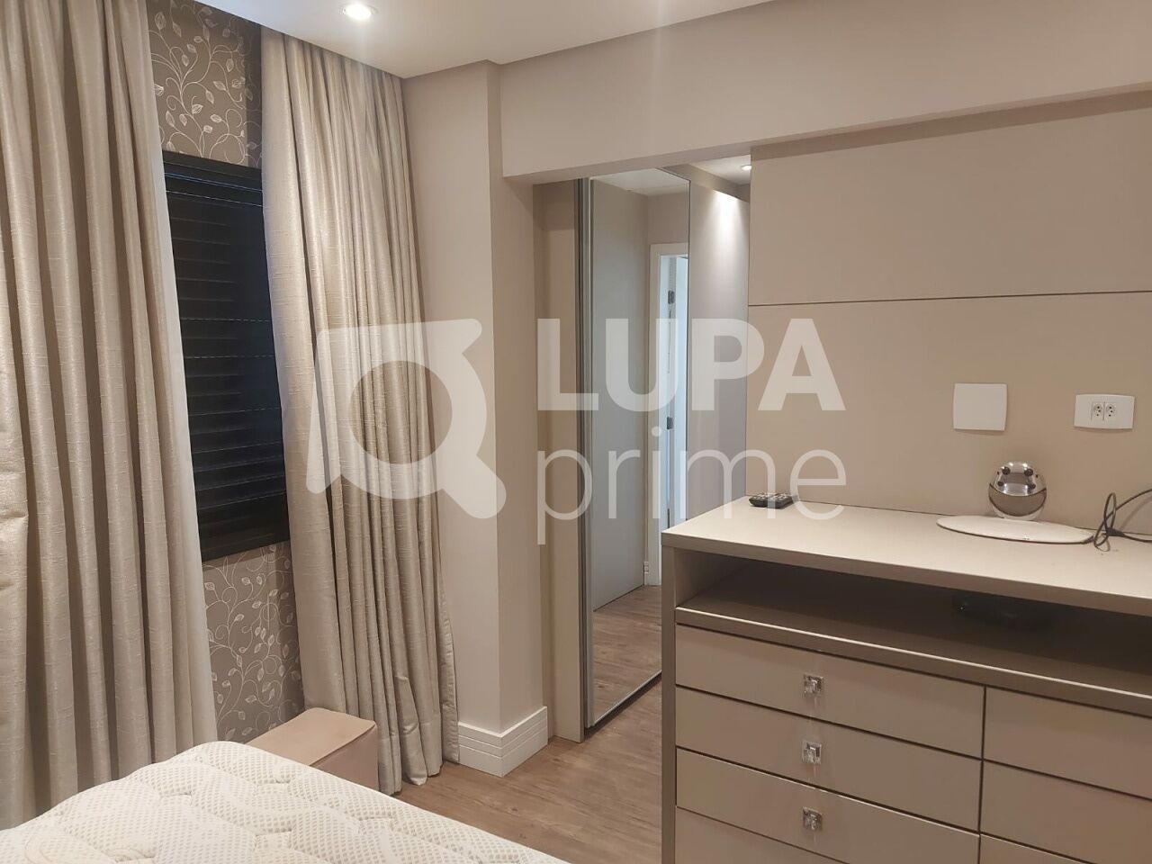 apartamento-venda-sao-paulo-santana-4dormitorios-3suites-3vagas-172m2-LS42847