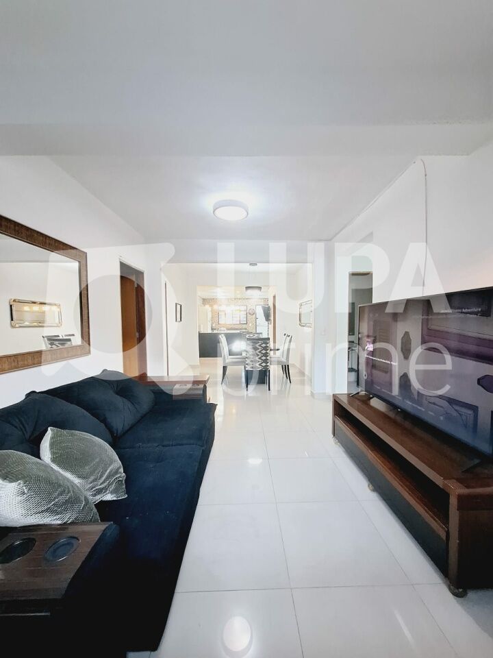 Casa, 3 quartos, 190 m² - Foto 1