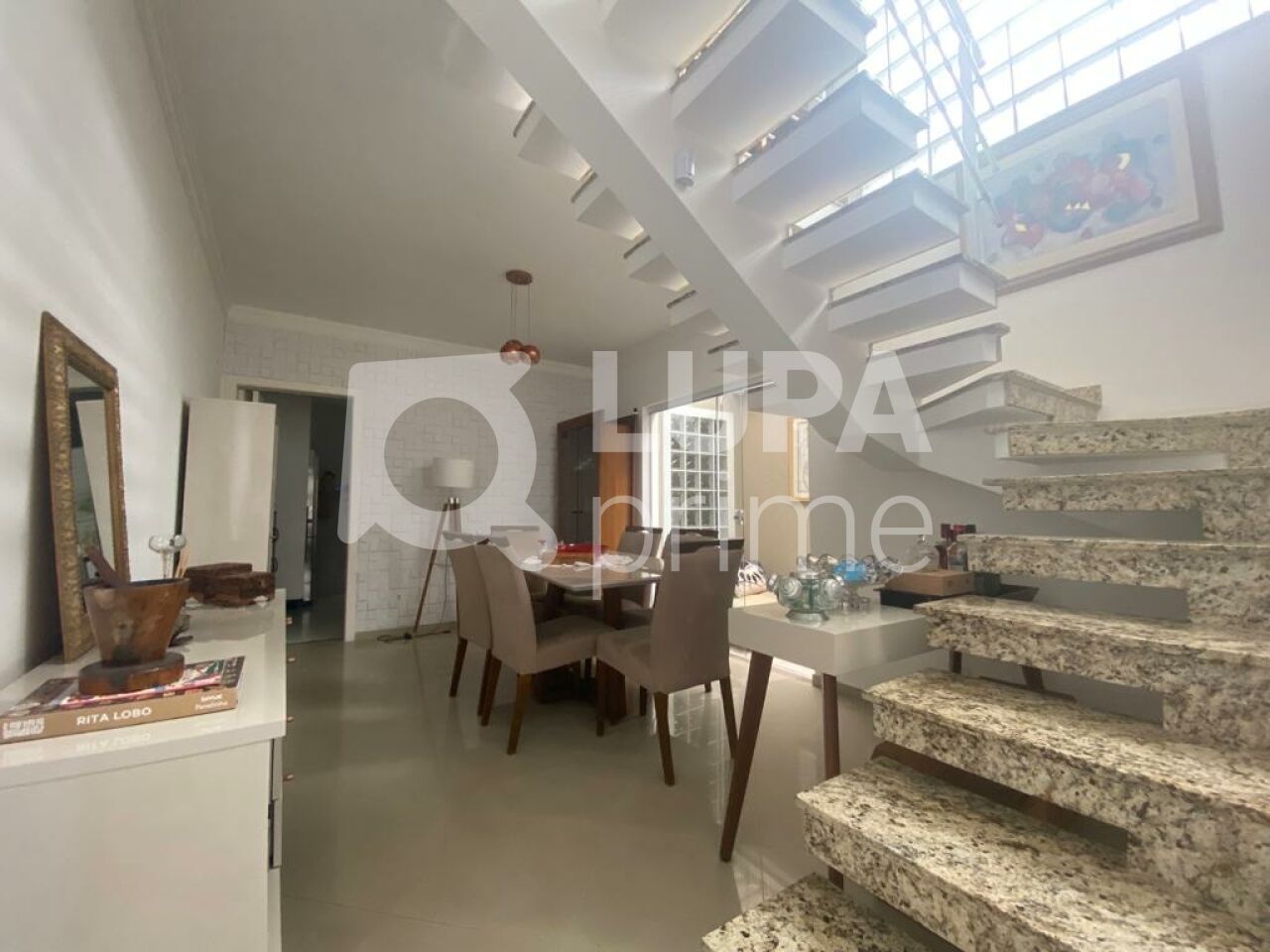 sobrado-venda-sao-paulo-parada-inglesa-3dormitorios-3suites-4vagas-205m2-LS43101