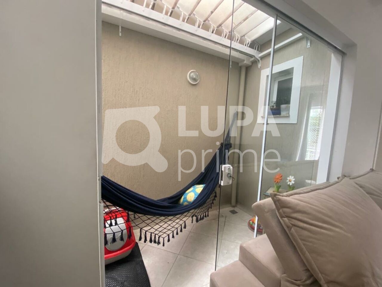 sobrado-venda-sao-paulo-parada-inglesa-3dormitorios-3suites-4vagas-205m2-LS43101