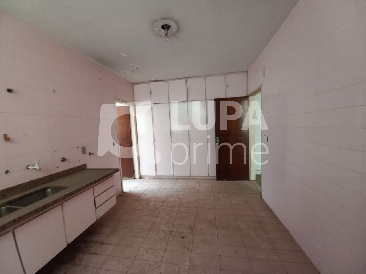 casa-terrea-locacao-sao-paulo-jardim-sao-paulo-4dormitorios-2suites-4vagas-330m2-LS43123