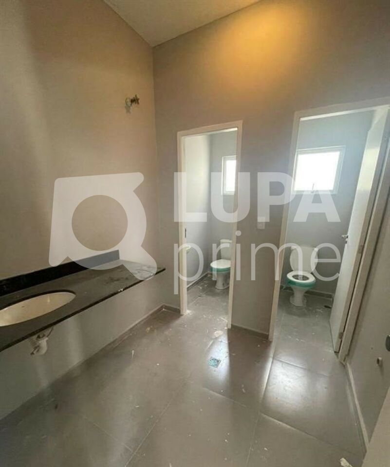 casa-terrea-locacao-sao-paulo-pacaembu-12vagas-226m2-LS43158