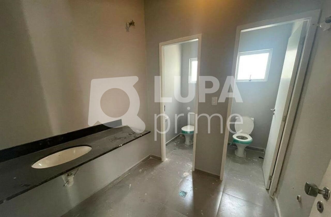 casa-terrea-locacao-sao-paulo-pacaembu-12vagas-226m2-LS43158