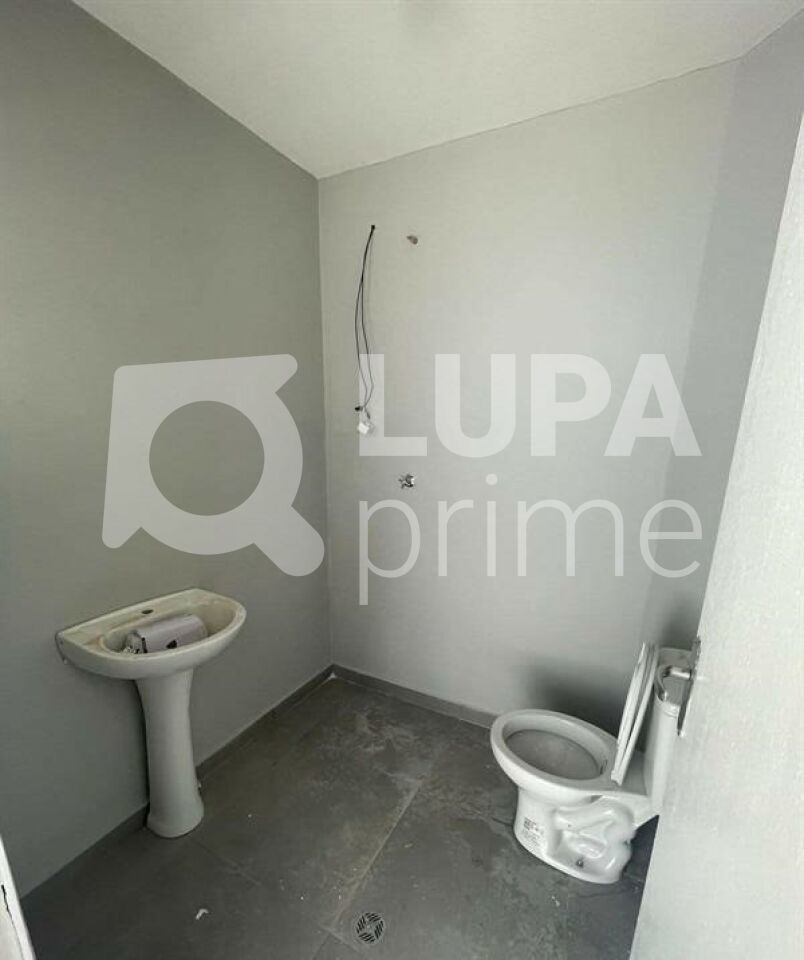casa-terrea-locacao-sao-paulo-pacaembu-12vagas-226m2-LS43158
