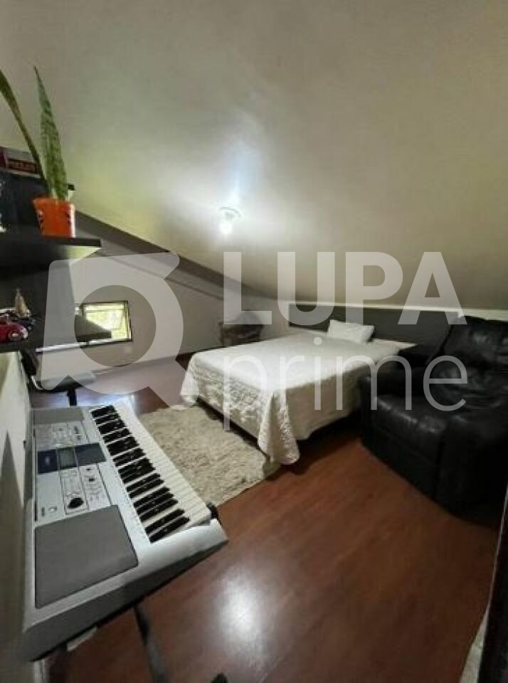 sobrado-venda-sao-paulo-vila-irmaos-arnoni-4dormitorios-4suites-4vagas-1000m2-LS43238