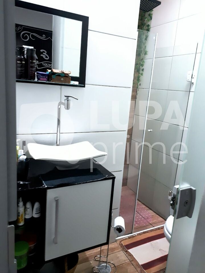 sobrado-venda-sao-paulo-vila-nova-parada-2dormitorios-2vagas-95m2-LS43239