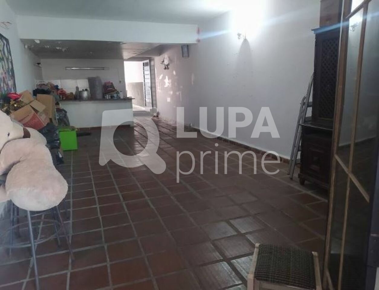 Casa à venda com 3 quartos, 167m² - Foto 3