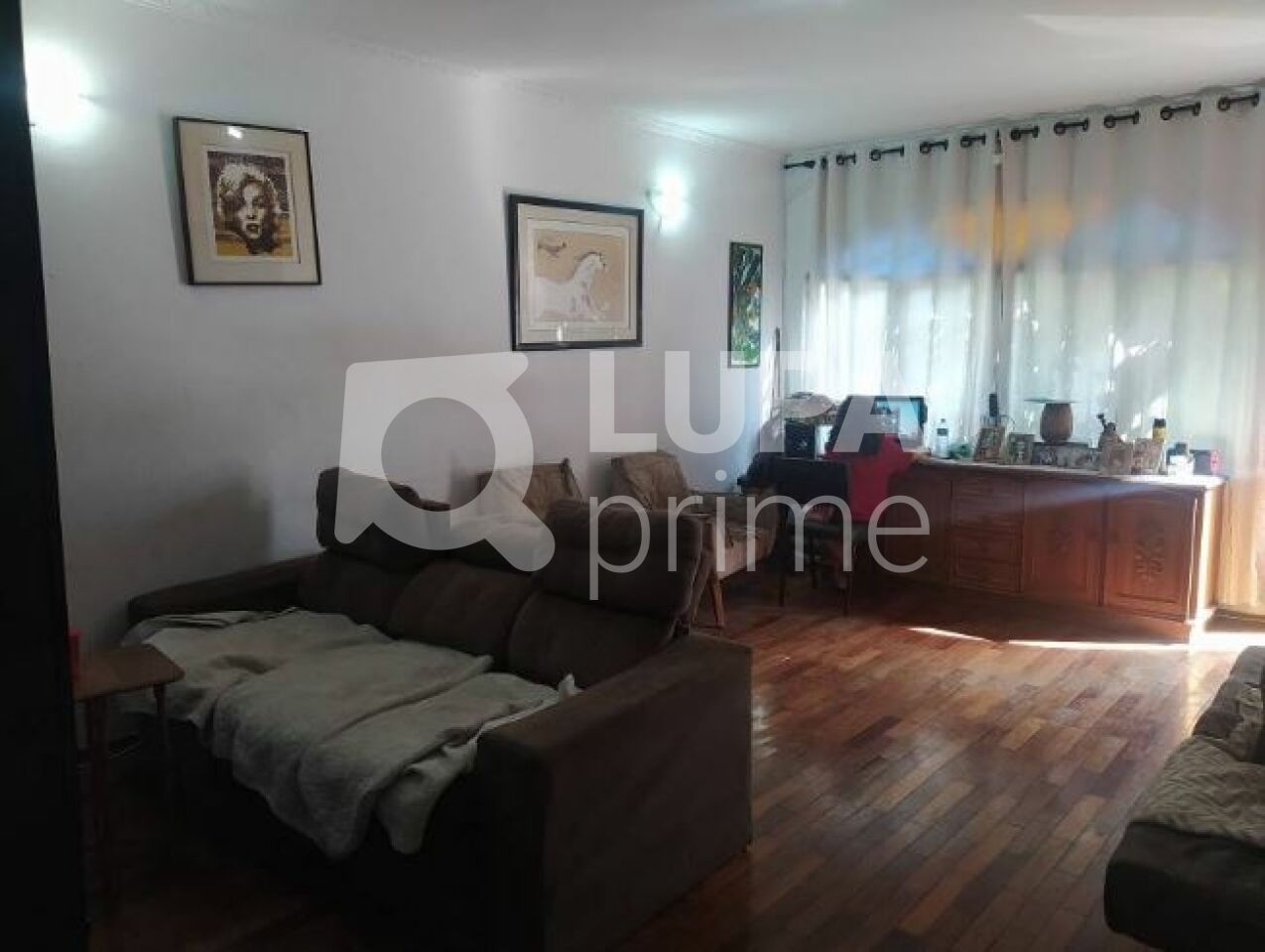 Casa à venda com 3 quartos, 167m² - Foto 2