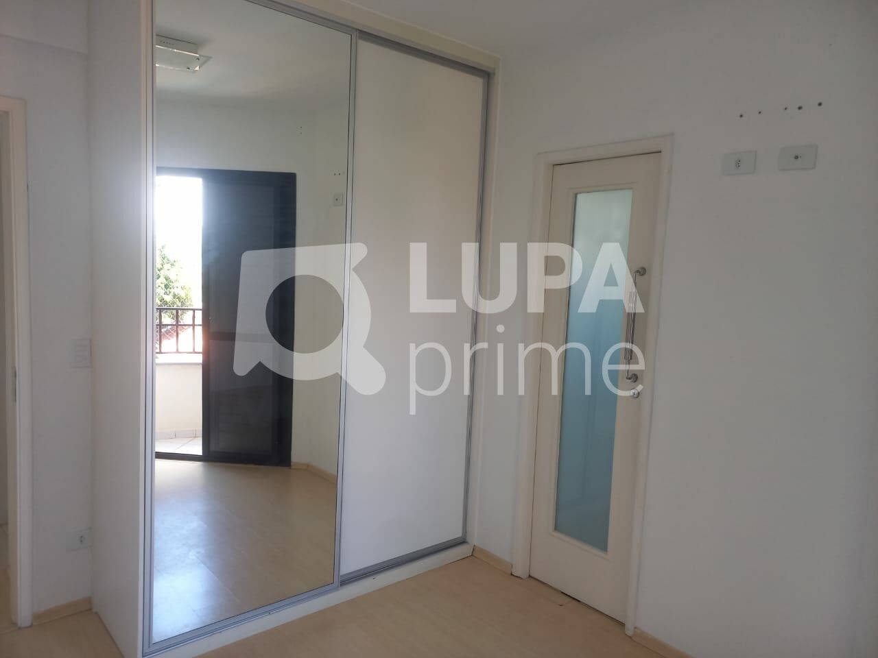 apartamento-venda-sao-paulo-agua-fria-2dormitorios-1suite-65m2-LS43262