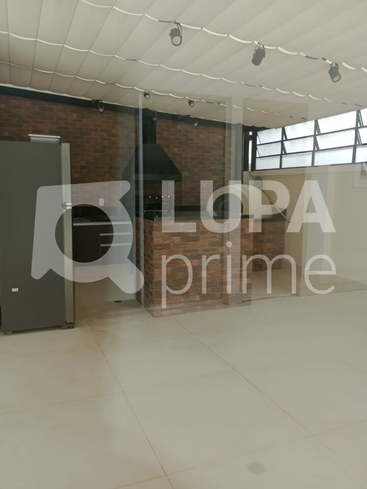 Apartamento para alugar com 3 quartos, 140m² - Foto 25