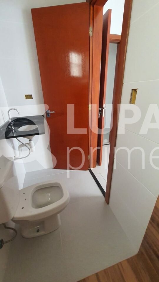 sobrado-venda-sao-paulo-parada-inglesa-3dormitorios-3suites-4vagas-180m2-LS43352