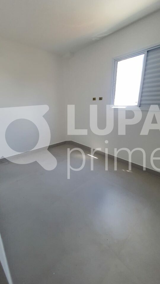 sobrado-venda-sao-paulo-parada-inglesa-3dormitorios-3suites-4vagas-180m2-LS43352