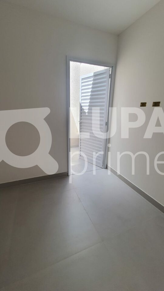 sobrado-venda-sao-paulo-parada-inglesa-3dormitorios-3suites-4vagas-180m2-LS43352