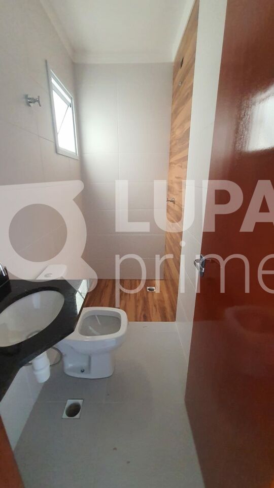 sobrado-venda-sao-paulo-parada-inglesa-3dormitorios-3suites-4vagas-180m2-LS43352