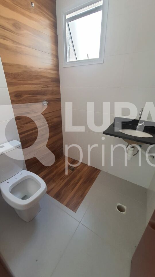 sobrado-venda-sao-paulo-parada-inglesa-3dormitorios-3suites-4vagas-180m2-LS43353